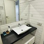 Apartamento Sierpes By Linin *